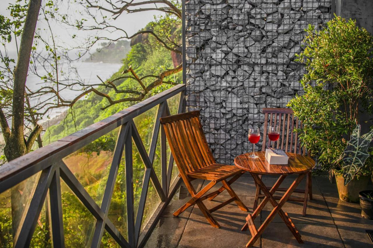 Novella Hotel Varkala Bagian luar foto