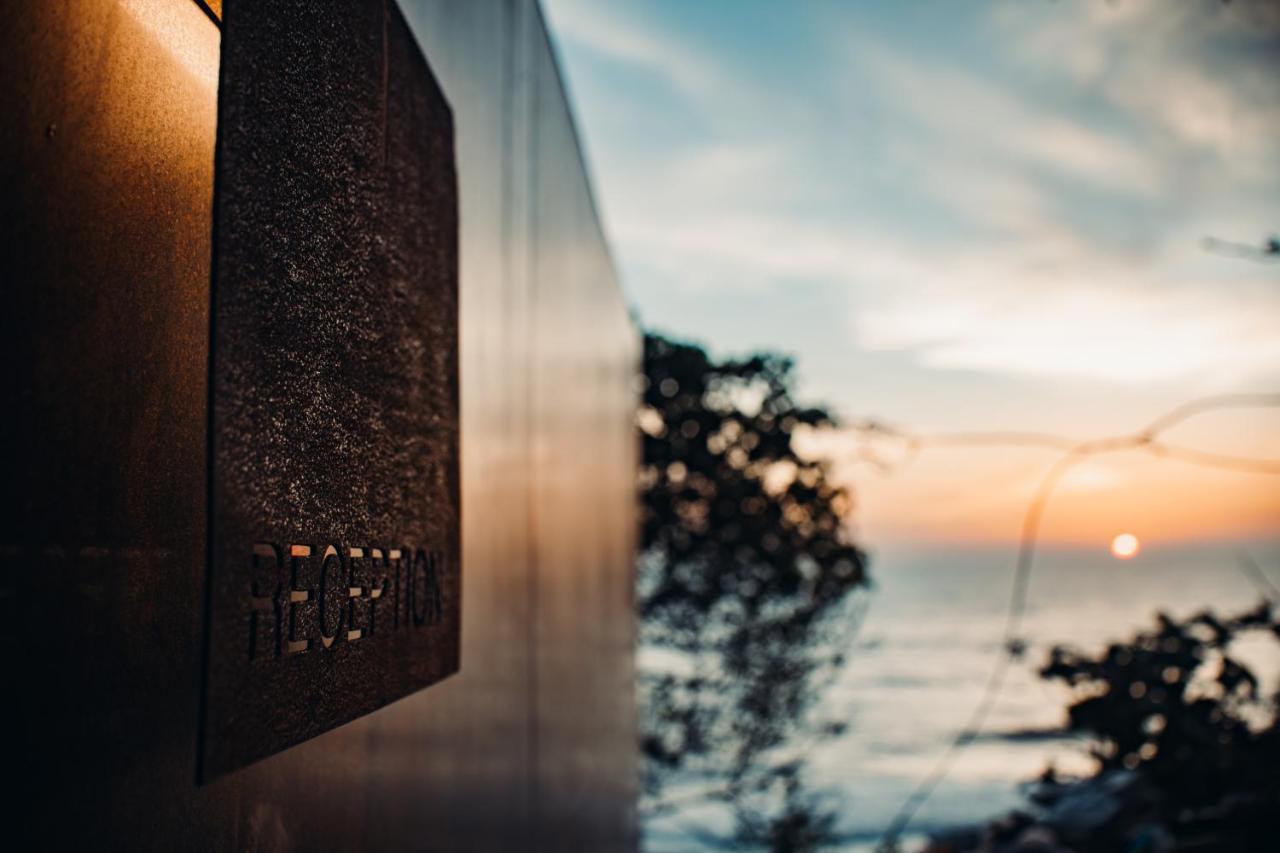 Novella Hotel Varkala Bagian luar foto