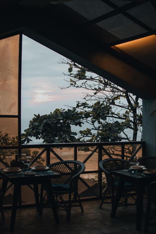Novella Hotel Varkala Bagian luar foto